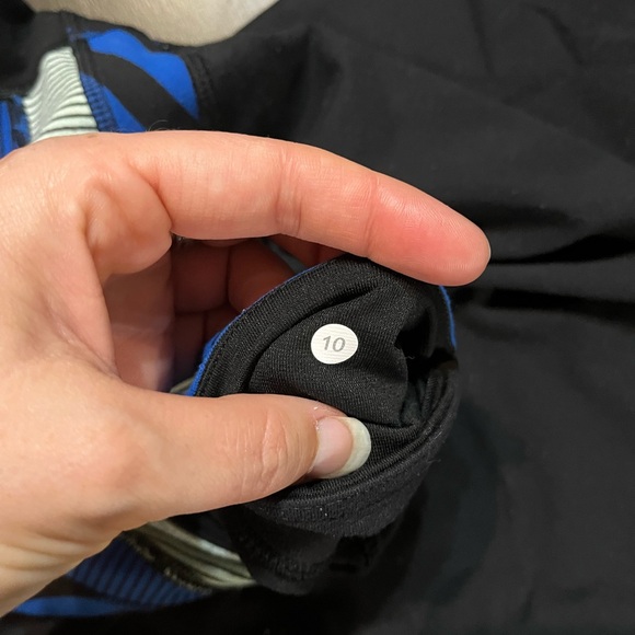 Lululemon Pants - Picture 4 of 4